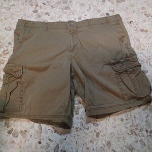 George's Men's Cargo Shorts SZ 40 Tannish Green